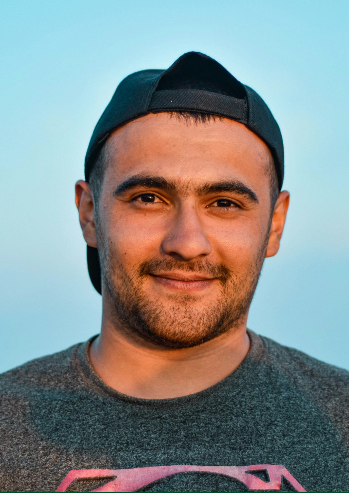<em>Carlos O.</em>lValencia